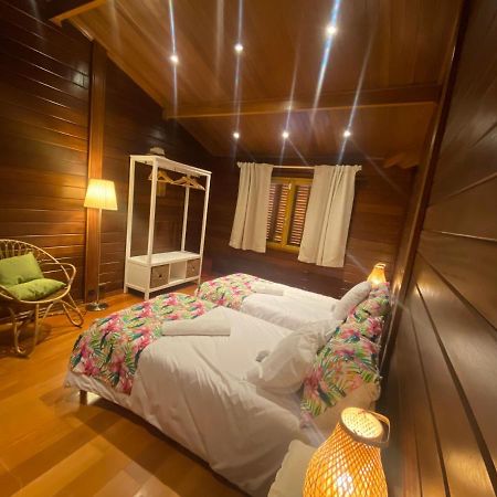 Wooden Twin Room Minde Екстериор снимка