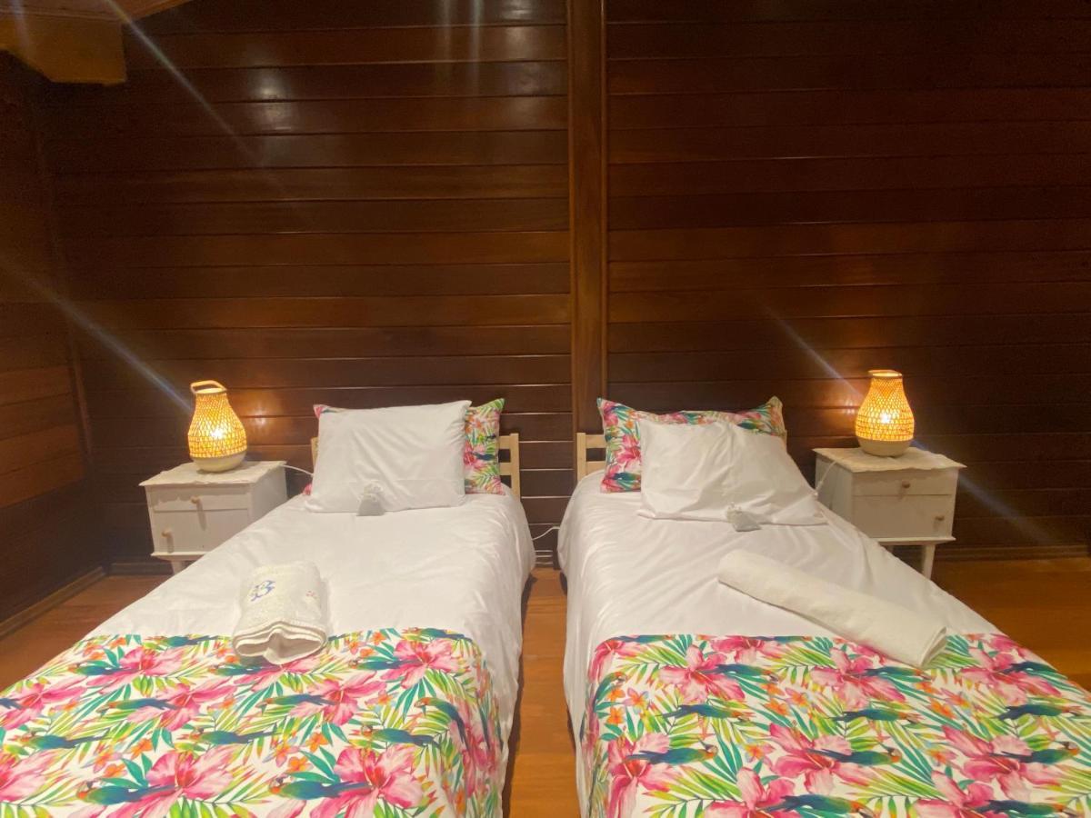 Wooden Twin Room Minde Екстериор снимка